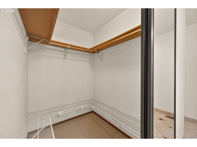 1435 Sw 178TH Ave, Beaverton, OR 97003