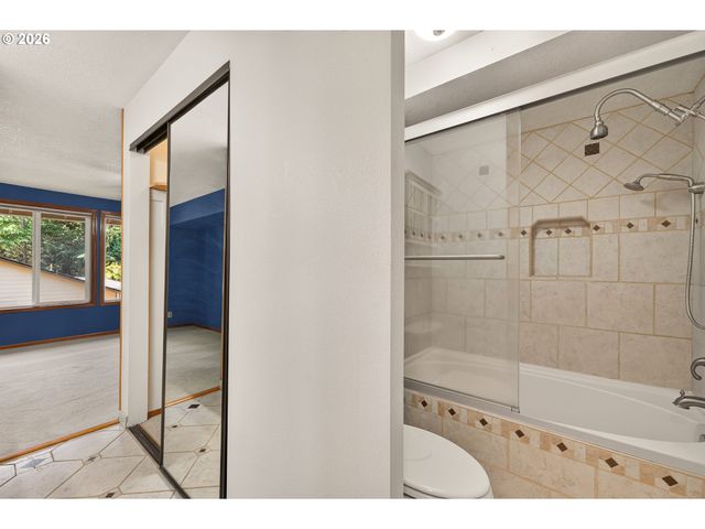 1435 Sw 178TH Ave, Beaverton, OR 97003