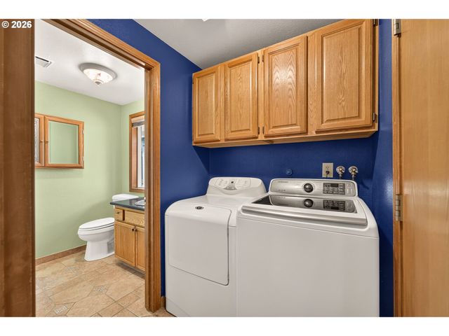 1435 Sw 178TH Ave, Beaverton, OR 97003