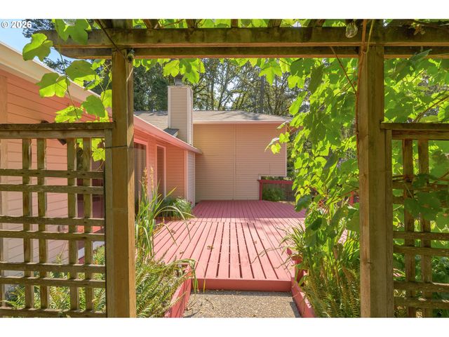 1435 Sw 178TH Ave, Beaverton, OR 97003