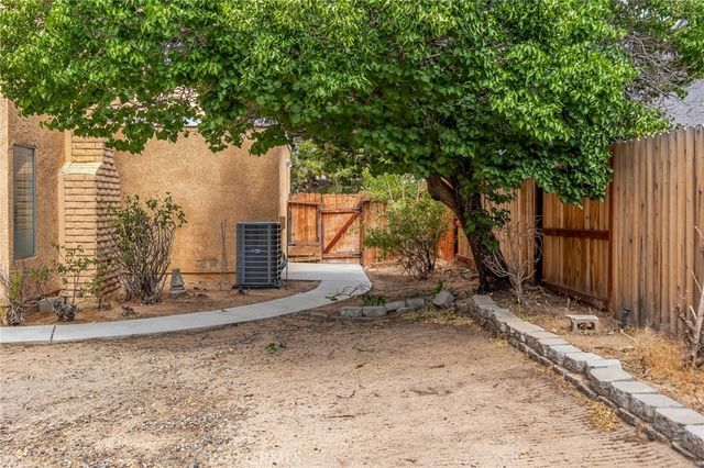12442 Softwind Drive, Victorville, CA 92395