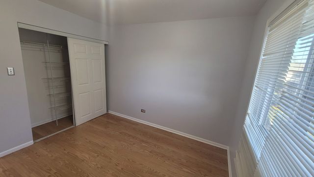 6084 Fremont Drive 6084, Hanover Park, IL 60133