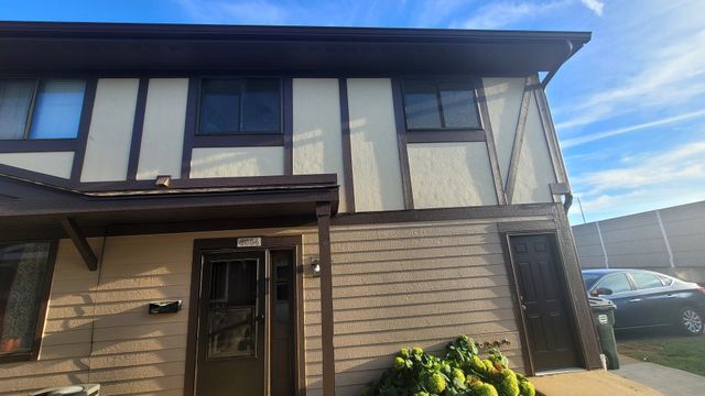 6084 Fremont Drive 6084, Hanover Park, IL 60133
