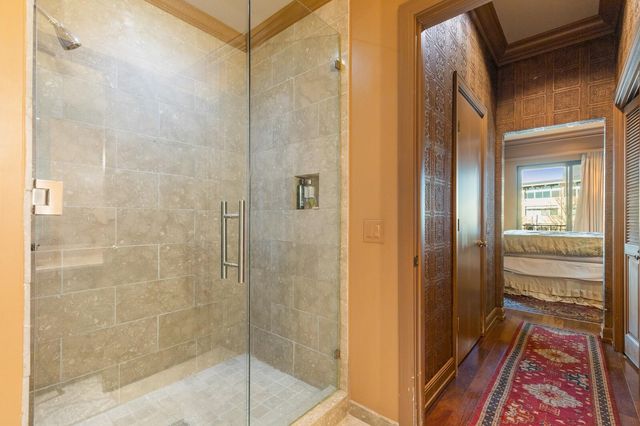 5320 E Mockingbird Lane L302, Dallas, TX 75206