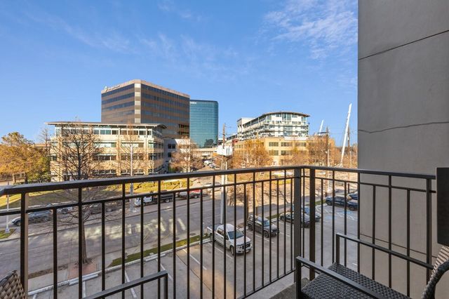 5320 E Mockingbird Lane L302, Dallas, TX 75206