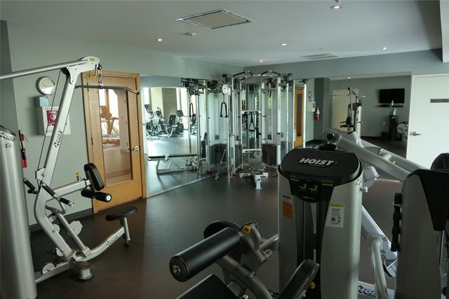 5320 E Mockingbird Lane L302, Dallas, TX 75206