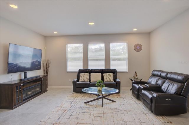 2591 CEDAR SHAKE COURT, Oviedo, FL 32765