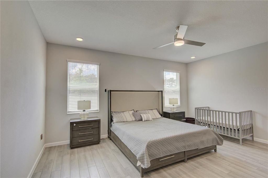 Image 24 of property listing at 2591 CEDAR SHAKE COURT, Oviedo, FL 32765