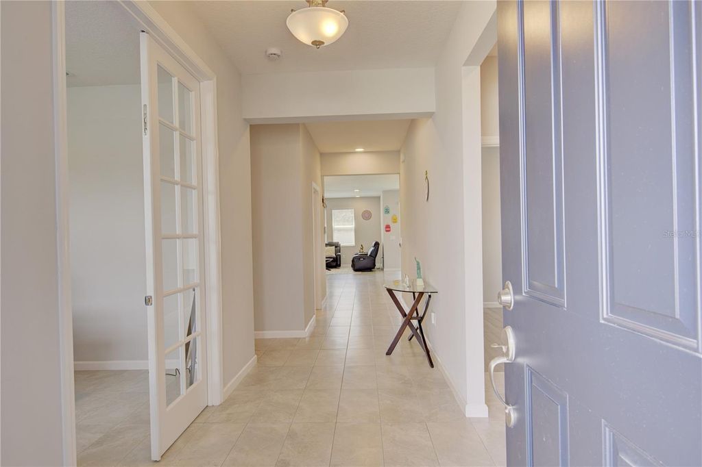 Image 5 of property listing at 2591 CEDAR SHAKE COURT, Oviedo, FL 32765