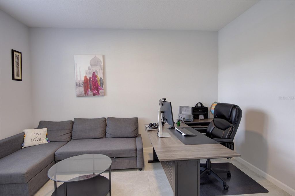 Image 7 of property listing at 2591 CEDAR SHAKE COURT, Oviedo, FL 32765