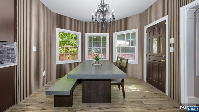 26 Stonehedge Drive, Hardyston, NJ 07460