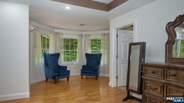 26 Stonehedge Drive, Hardyston, NJ 07460