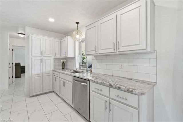 1446 SE 13th ST, Cape Coral, FL 33990