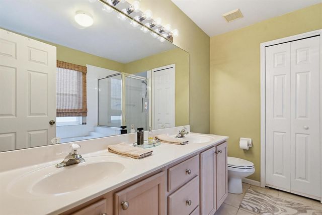 15182 Oak Chase Court, Wellington, FL 33414