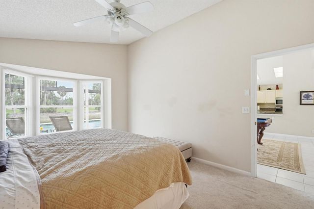 15182 Oak Chase Court, Wellington, FL 33414