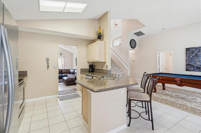 15182 Oak Chase Court, Wellington, FL 33414
