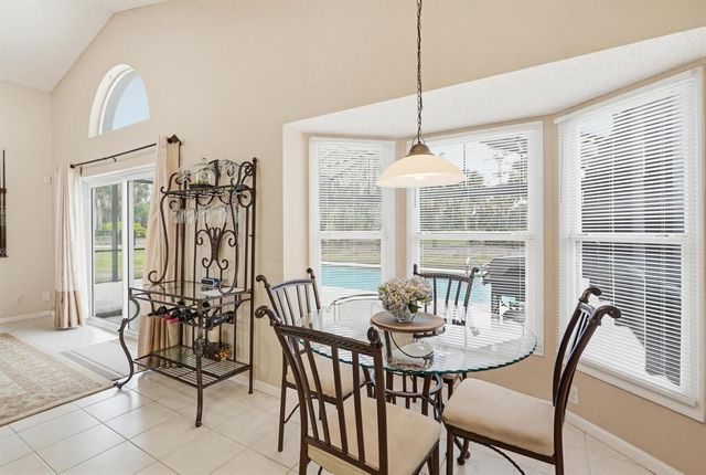15182 Oak Chase Court, Wellington, FL 33414