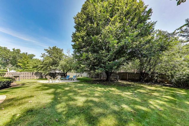 645 Ridge Road, Highland Park, IL 60035