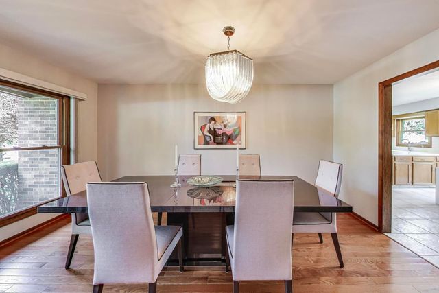 645 Ridge Road, Highland Park, IL 60035