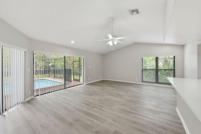 21074 Shady Vista Lane, Boca Raton, FL 33428