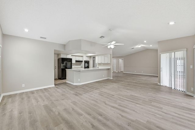 21074 Shady Vista Lane, Boca Raton, FL 33428