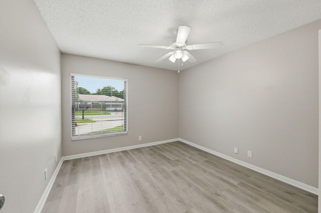 21074 Shady Vista Lane, Boca Raton, FL 33428