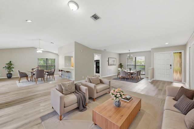 21074 Shady Vista Lane, Boca Raton, FL 33428