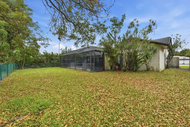 21074 Shady Vista Lane, Boca Raton, FL 33428