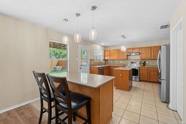 11619 Greenwood Oak, San Antonio, TX 78254