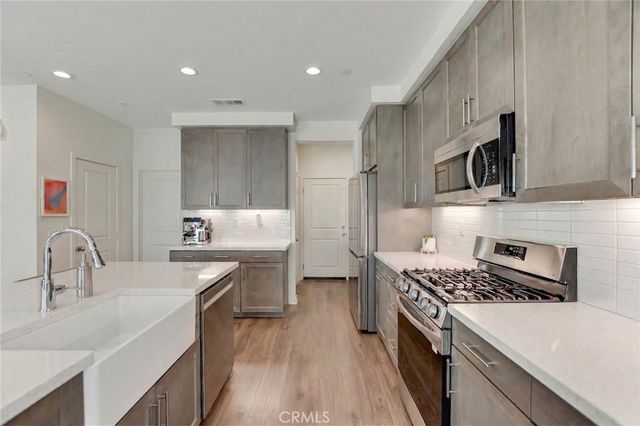 31969 Monet, Yucaipa, CA 92399