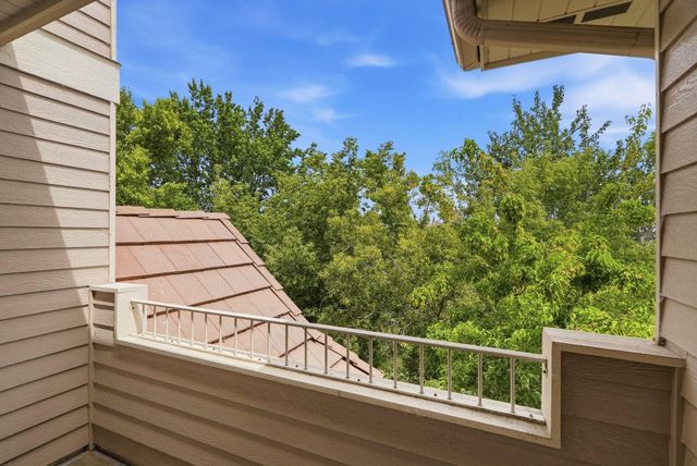 639 N Riverpoint Blvd, Spokane, WA 99202