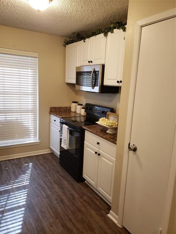 7707 Bluejay Twin Circle, Humble, TX 77396