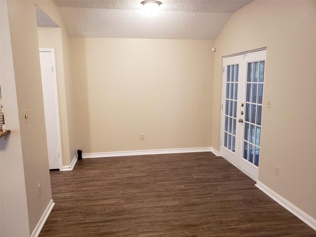 7707 Bluejay Twin Circle, Humble, TX 77396