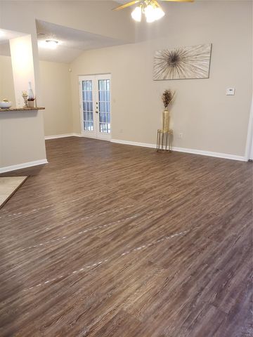 7707 Bluejay Twin Circle, Humble, TX 77396