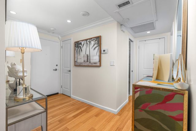3200 NE 36th Street 806, Fort Lauderdale, FL 33308
