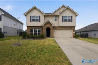 104 Holly Grove Lane, Harvest, AL 35749