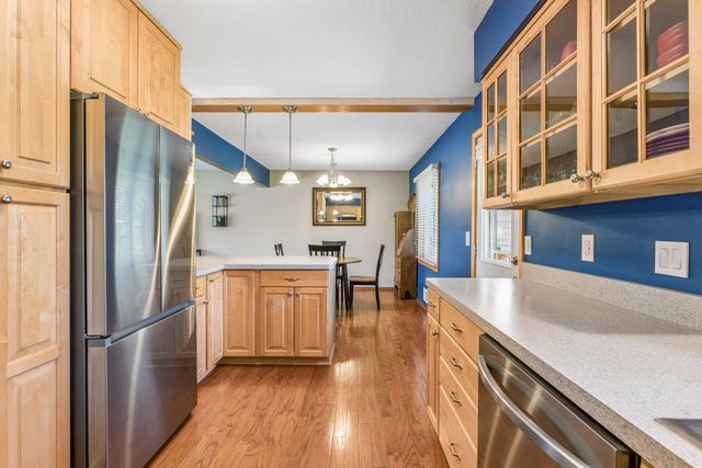 8116 28th Avenue N, New Hope, MN 55427