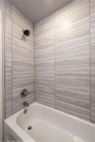 1510 N Gregg Avenue, Fayetteville, AR 72703