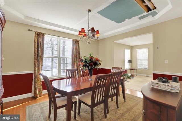 10 AUSTIN DR, Robesonia, PA 19551