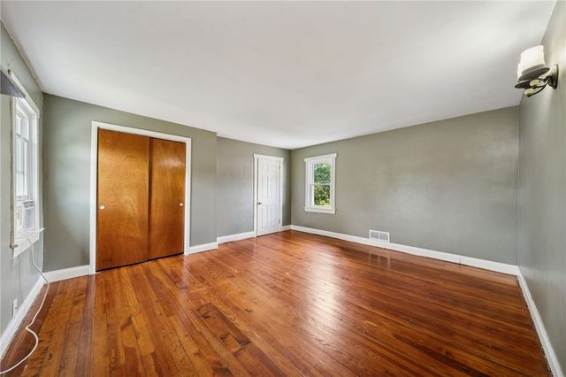 114 Hayden Ln, West Newton, PA 15089