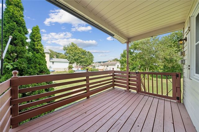 114 Hayden Ln, West Newton, PA 15089