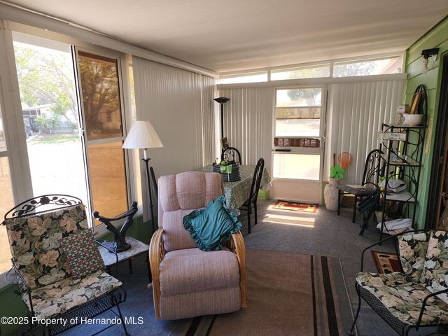 14440 rialto Avenue, Brooksville, FL 34613