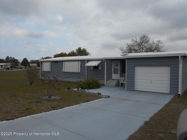 14440 rialto Avenue, Brooksville, FL 34613