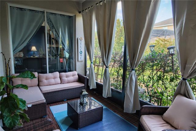 2053 CAMDEN LOOP, Davenport, FL 33837