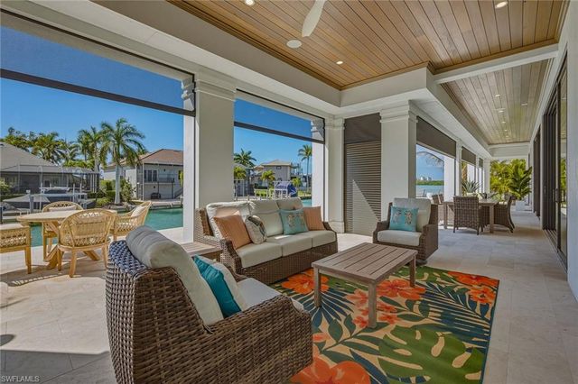 810 Elm CT, Marco Island, FL 34145