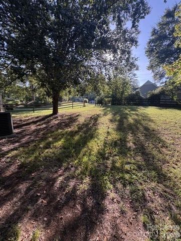12429 Danby Road, Pineville, NC 28134