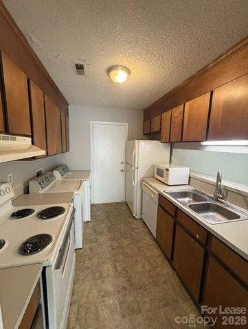 12429 Danby Road, Pineville, NC 28134