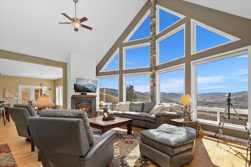 12 Coyote Point, Horseshoe Bend, ID 83629 photo 10