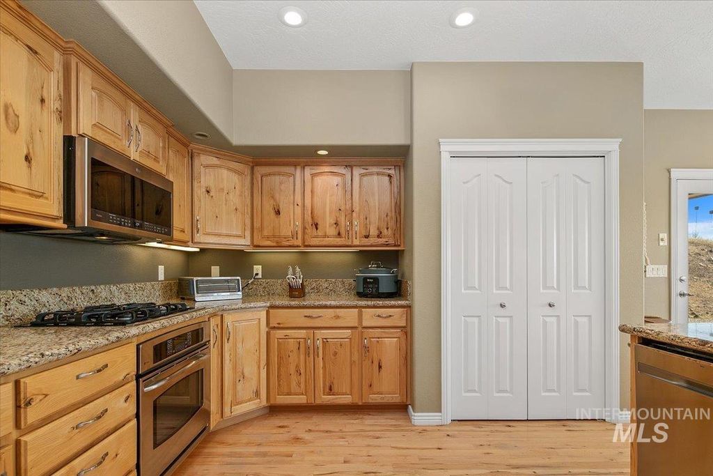 12 Coyote Point, Horseshoe Bend, ID 83629 photo 16