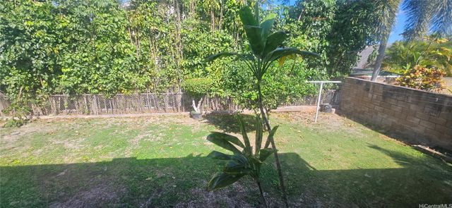 44-749 Kaneohe Bay Drive, Kaneohe, HI 96744